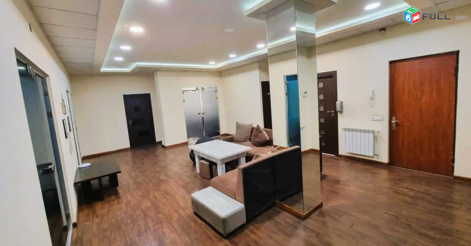 Կոդ 005529  Գրասենյակային տարածք Ազատության պողոտայում Քանաքեռ Զեյթունում, 242 ք.մ.