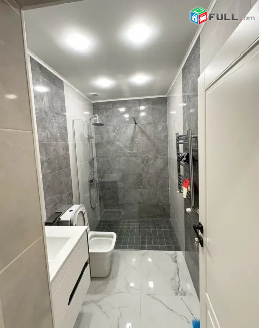 Կոդ 005539  Անաստաս Միկոյան փողոց 4 սեն. բնակարան նորակառույց