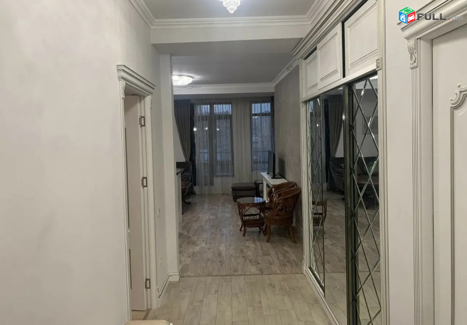 Կոդ 005587  Սայաթ Նովա պողոտա 3 սեն. բնակարան
