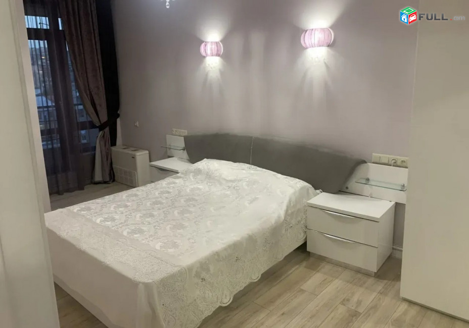 Կոդ 005587  Սայաթ Նովա պողոտա 3 սեն. բնակարան