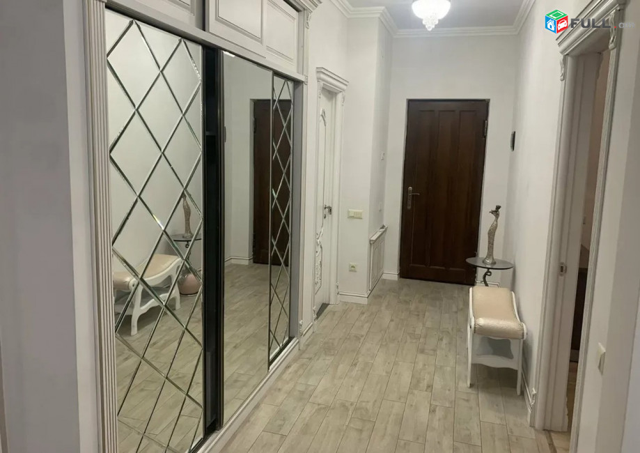 Կոդ 005587  Սայաթ Նովա պողոտա 3 սեն. բնակարան