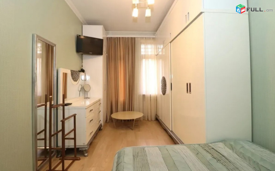 Կոդ 0055110  Սարայան փողոց 4 սեն. բնակարան