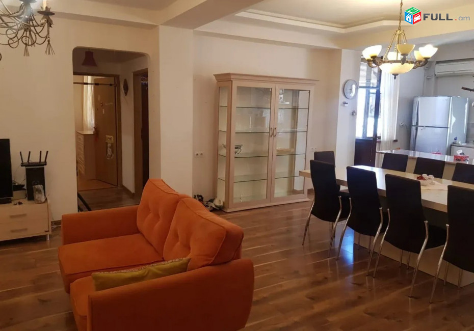 Կոդ 0055118  Վիկտոր Համբարձումյան փողոց 4 սեն. բնակարան