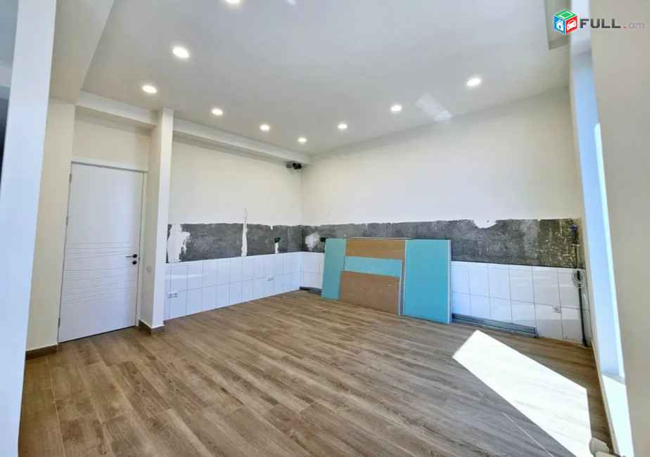 Կոդ 0055227  Չորս հարկանի տուն, Հյուսիսային ճառագայթ Արաբկիրում, 500 ք.մ.