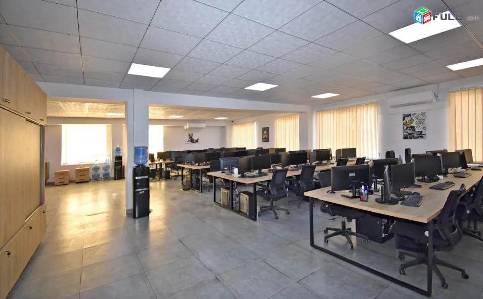 Կոդ 0055251  Գրասենյակային տարածք Արշակունյաց պողոտայում կենտրոնում, 190 ք.մ.