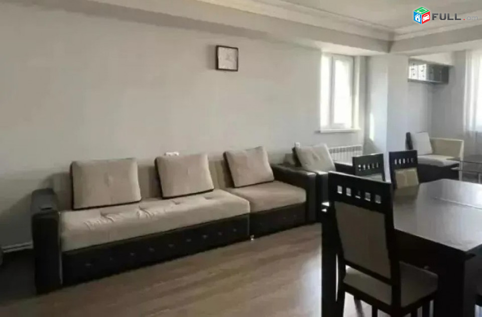 Կոդ 0055260  Արամ Խաչատրյան փողոց 3 սեն. բնակարան