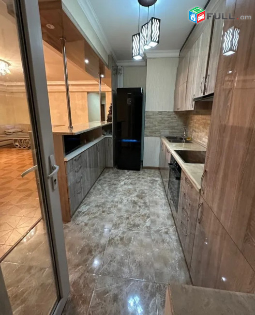 Կոդ 0055304  Պուշկին նորակառույց 3 սեն. բնակարան