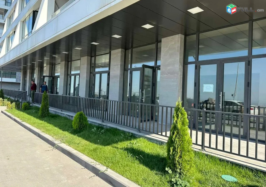 Կոդ 0055446  Գրասենյակային տարածք Կարապետ Ուլնեցու փողոցում Արաբկիրում, 92 ք.մ.