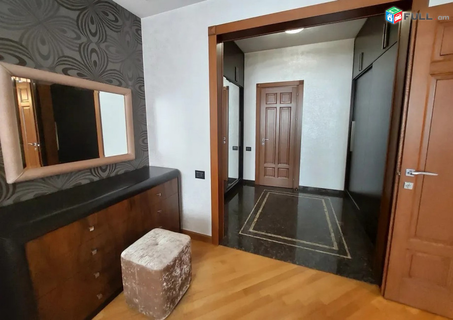 Կոդ KM81  Հյուսիսային պողոտա 3 սեն. բնակարան