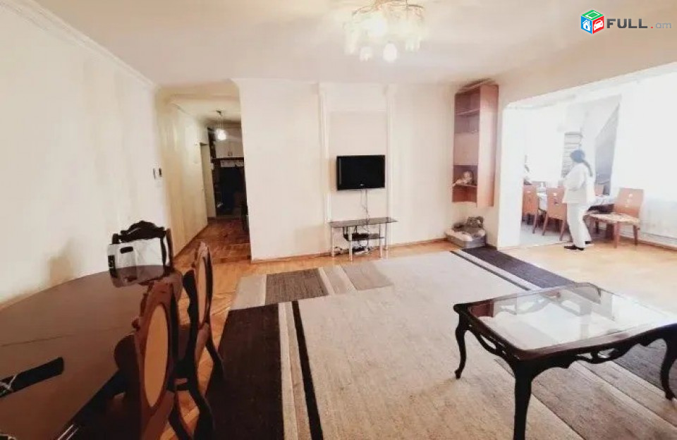 Կոդ KM859  Վրացական փողոց 4 սեն. բնակարան 