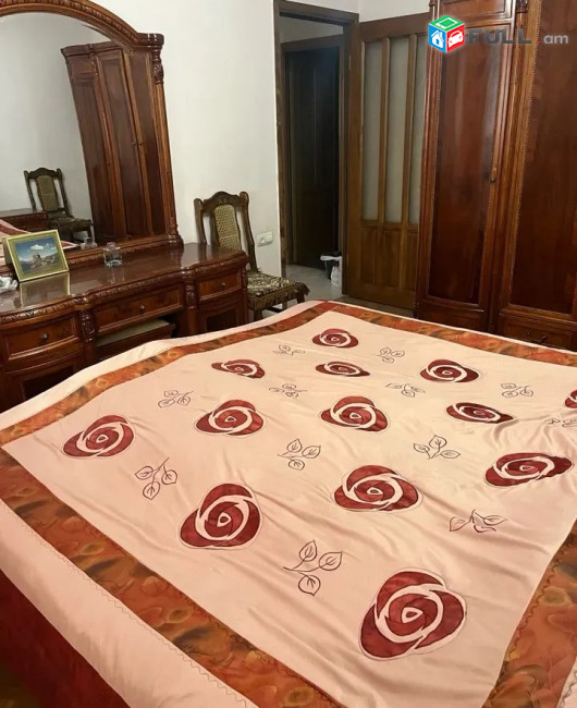 Կոդ KM894  Սարյան փողոց 4 սեն. բնակարան