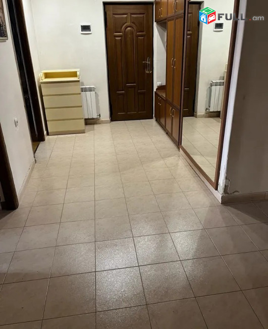 Կոդ KM894  Սարյան փողոց 4 սեն. բնակարան
