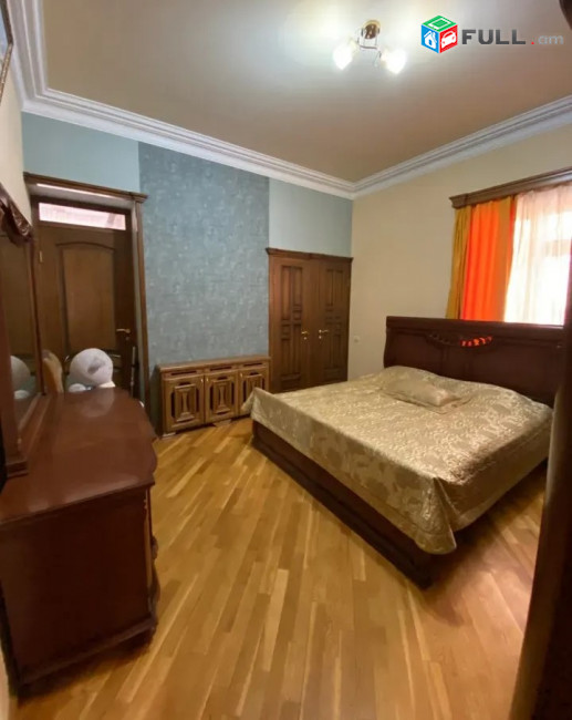 Կոդ KM8107  Երկու հարկանի քարե տուն Թավրիզյան փողոցում Արաբկիրում, 150 քմ, 2 սանհանգույց