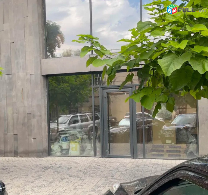Կոդ KM8134  Ռեստորան Լեոյի փողոցում կենտրոնում, 480 քմ