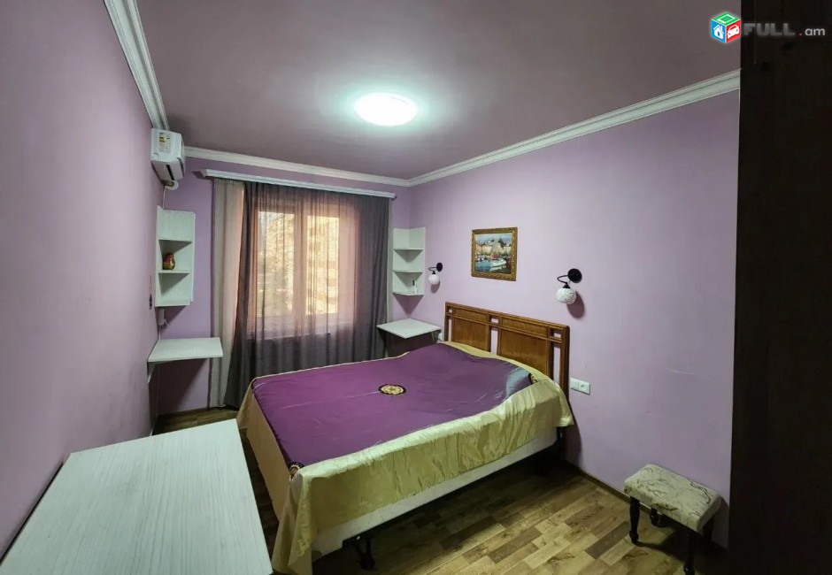 Կոդ KM81247  Սասնա Ծռեր փողոց  3 սեն. բնակարան