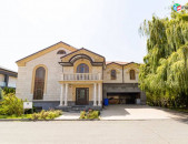 Կոդ KM81267  Երեք հարկանի քարե տուն, Վահագնի Թաղամաս Աջափնյակում, 499 քմ, 3+ սանհանգույց, կապիտալ վերանորոգված