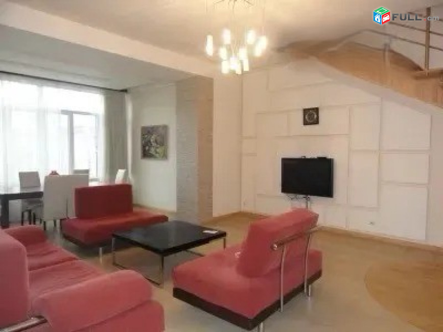 Կոդ KM81451  Մաշտոցի պողոտա 5 սեն. բնակարան