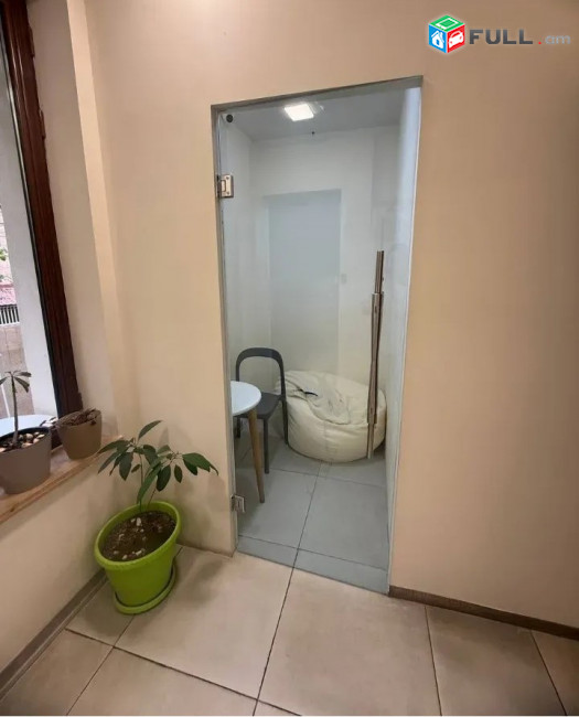 Կոդ KM81459  Կողբացի գրասենյակային տարածք 120 քմ.