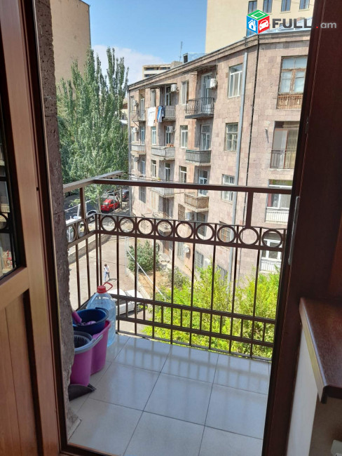  Վարձով բնակարան Երեւանի Կենտրոնում 