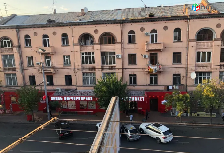 Վաճառվում է բնակարան շենգավիթ վարչական շրջանում,  Գ.Նժդեհի փողոց, 1–ին գիծ, Ստալինյան նախագիծ, 3–րդ Մաս հրապարակի հարևանությամբ, 1սենյակ, 44քմ., 4/4հարկ