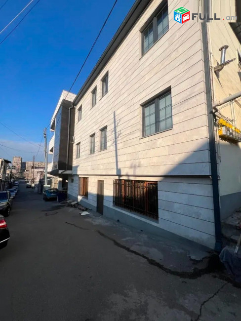 Վարձակալությամբ է տրվում 2սենյականոց բնակարան, 3/2հարկ, 50քմ, Նորակառույց շենք, նոր նորոգված  չբնակեցված, Նար-Դոսի փողոցում  Իդեալ խանութի մոտ