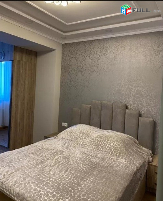 2 սենյականոց բնակարան Աբովյան փողոցում 