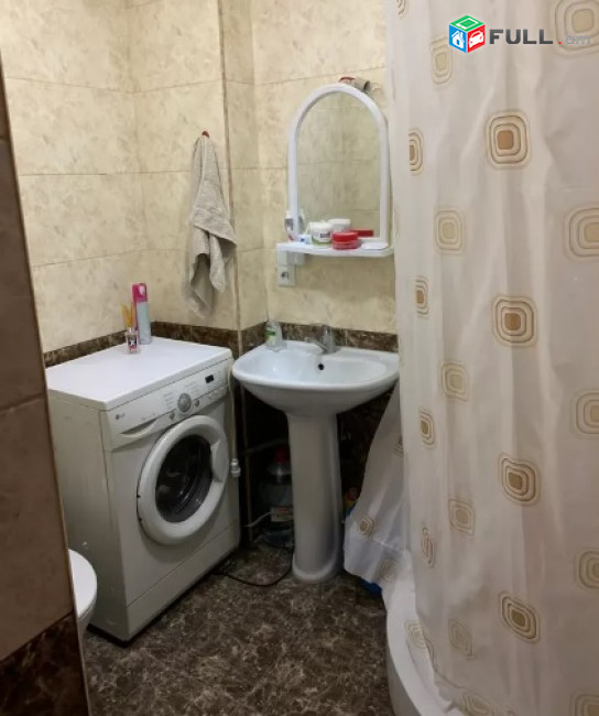 2 սենյականոց բնակարան Ն.Ադոնց փողոցում