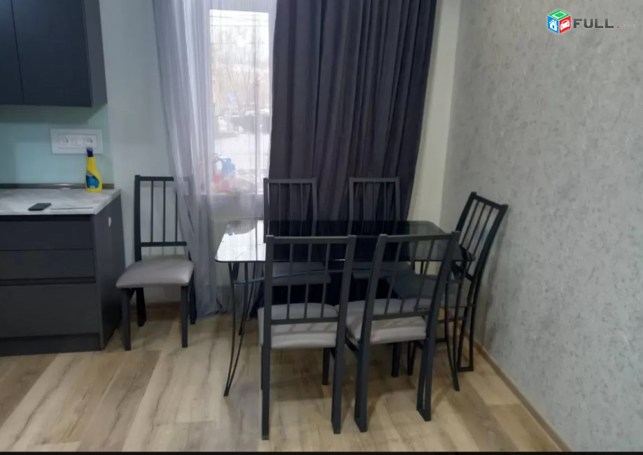 2 սենյականոց բնակարան Հերացի փողոցում 