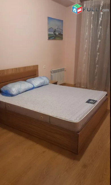 3 սենյականոց բնակարան Ադոնց փողոցում