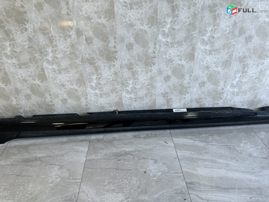 Պադմոշկա, BMW-ի G11 G12 подножка, порог, (ПОДМОШКА) ԶՈՒՅԳ