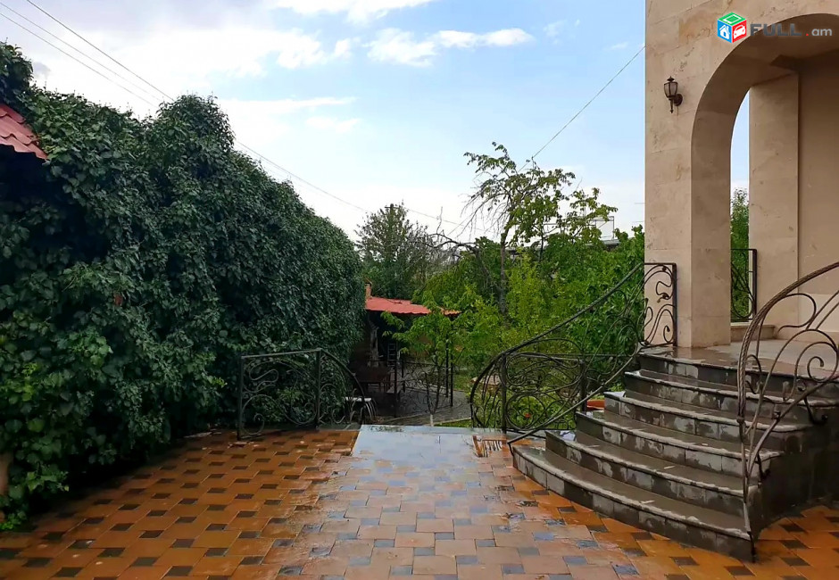 Վարձով Առանձնատուն Կենտրոնում