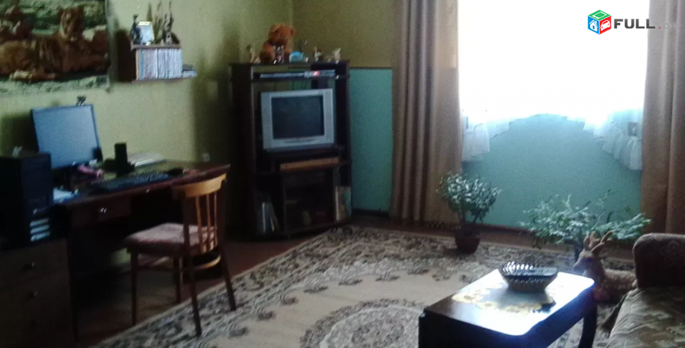 Одноэтажный каменный дом в Степанаванe