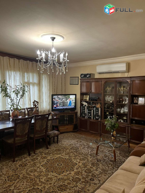 3 սենյականոց բնակարան Զորավար Անդրանիկի փողոցում