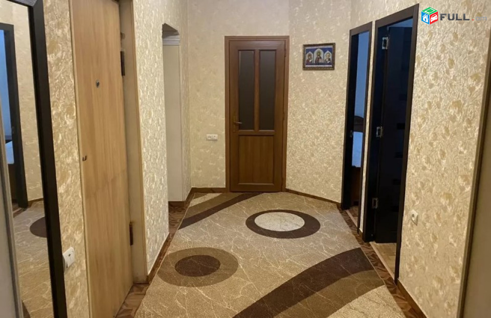 AV0039 Վարձով է տրվում 3 սենյականոց բնակարան Մանթաշյան փողոցում