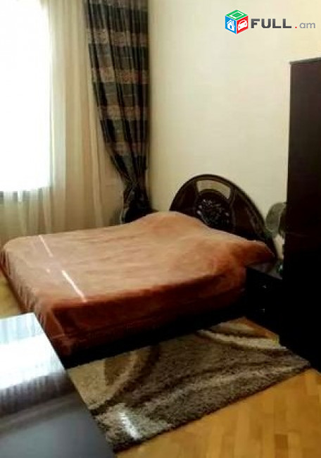 AV0048 Վարձով է տրվում 3 սենյականոց բնակարան Թումանյան փողոցում