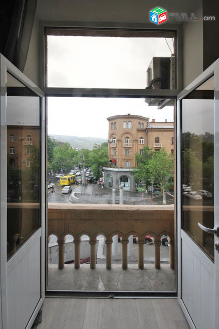 AV0073 Վարձով է տրվում 2 սենյականոց բնակարան Աբովյան փողոցում