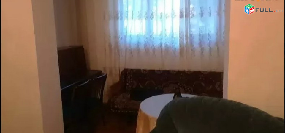 AV0079 Վարձով է տրվում 3 սենյականոց բնակարան Ավան,Նարեկացի թաղամասում