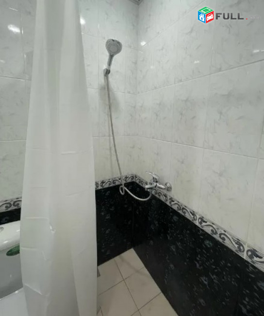 AV0092 Վարձով է տրվում 2 սենյականոց բնակարան Մաշտոցի պողոտայում