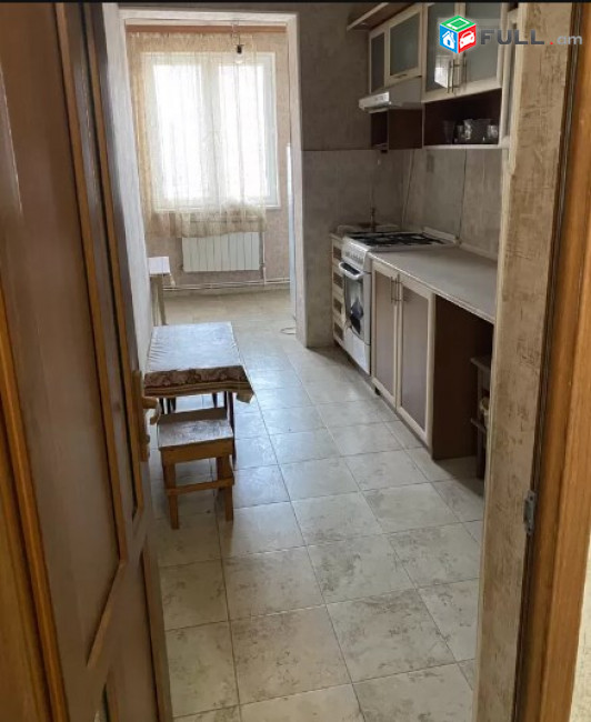 AV0106 Վարձով է տրվում 2 սենյականոց բնակարան Շովրոյան փողոցում