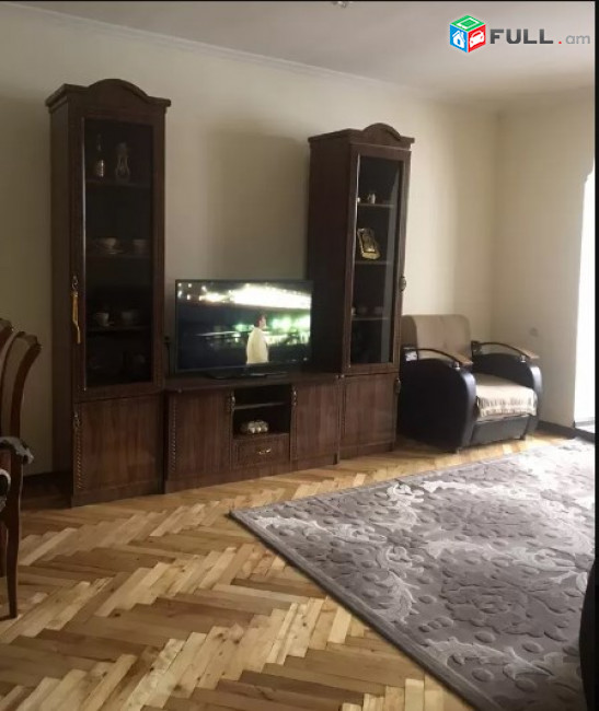 AV0107 Վարձով է տրվում 2 սենյականոց բնակարան Արտաշիսյան փողոցում