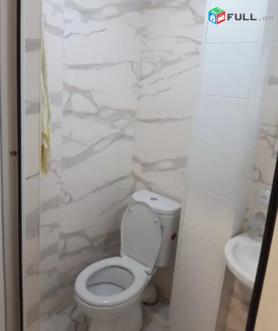 AV0138 Վարձով է տրվում 2 սենյականոց բնակարան Հալաբյան փողոցում