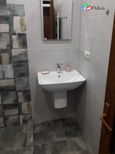 AV0150 Վարձով է տրվում 1 սենյականոց բնակարան Կոմիտասի պողոտայում