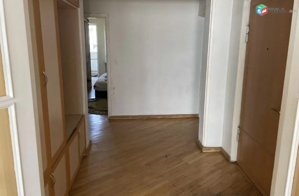 AV0177 Վարձով է տրվում 3 սենյականոց բնակարան Դավիթաշեն 4-րդ թաղամասում