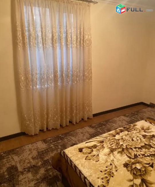 AV0190 Վարձով է տրվում 3 սենյականոց բնակարան Ազատամարտիների պողոտայում