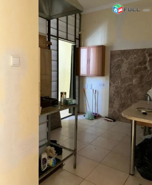 AV0197 Վարձով է տրվում կոմերցիոն տարածք Նոր Նոորքի 2-րդ զանգվածում