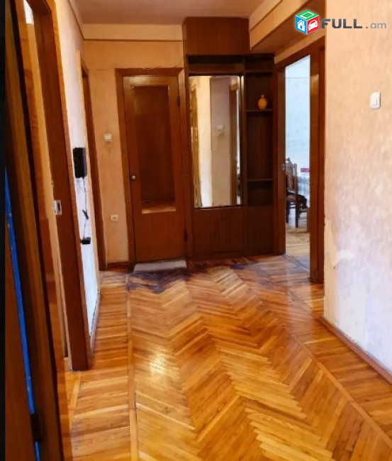 AV0207 Վարձով է տրվում 5 սենյականոց բնակարան Մովսես Խորենացու փողոցում