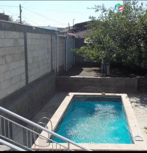 AV0228 Վարձով 4 հարկանի 12 սենյականոց քարե տուն Ջեյմս Բրայսի փողոցում,Արաբկիր