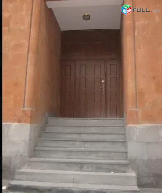 AV0228 Վարձով 4 հարկանի 12 սենյականոց քարե տուն Ջեյմս Բրայսի փողոցում,Արաբկիր