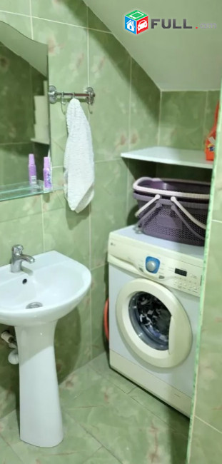 AV0249 Օրավարձով է տրվում 2 հարկանի առանձնատուն Նորաշեն թաղամասում
