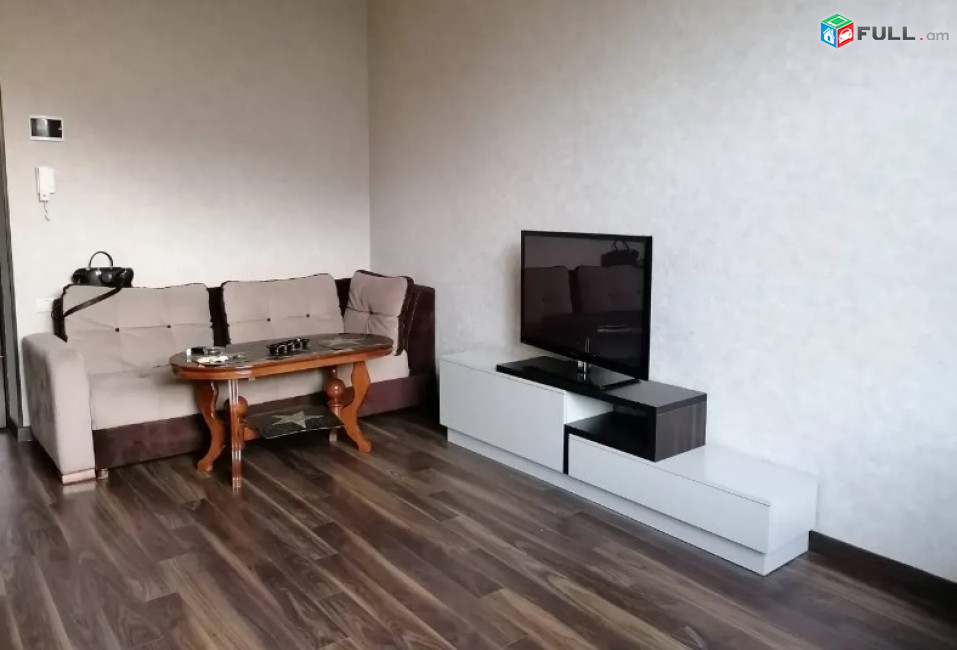 AV0256 Վարձով է տրվում 2 սենյականոց բնակարան Կիևյան փողոցում